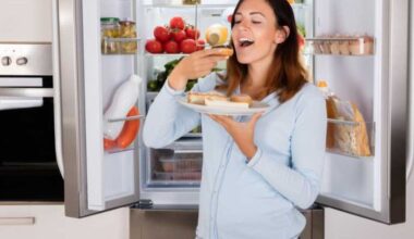 People who live alone share solo living money-saving hacks