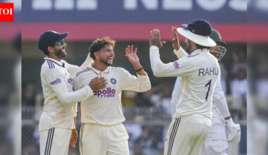 IND vs SA, 2nd Test: Kuldeep Yadav shines with three wickets; South Africa 247/6 at stumps on Day 1 | Cricket News