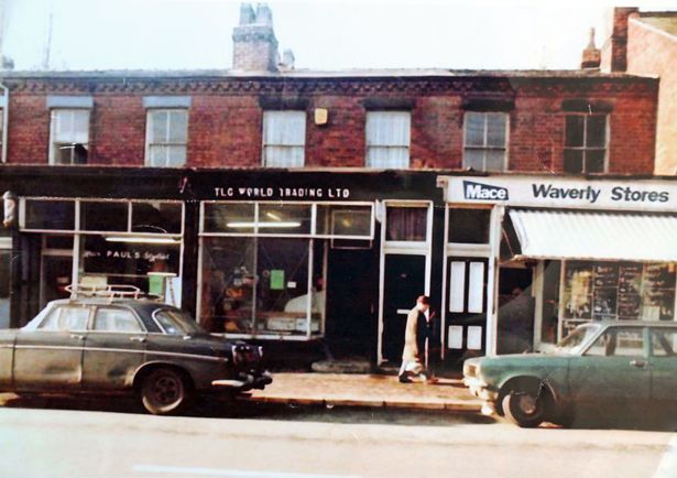 Paul's Barbers on Lark Lane