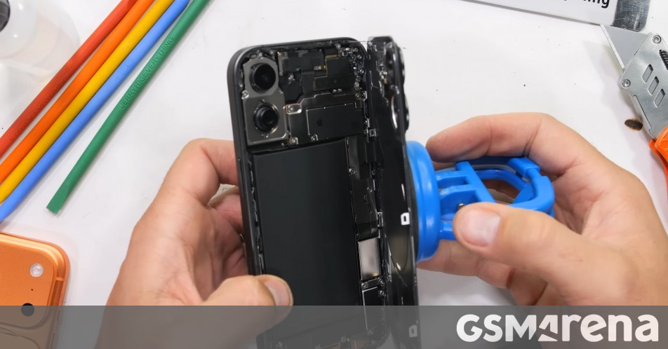 iPhone 17 teardown confirms familiar process and steep component prices