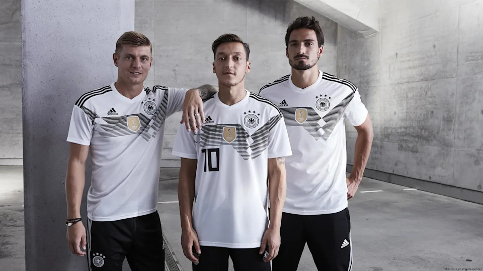 Distinct lack of color - This one won't go down as one of the favorites, but that has nothing to do with the aesthetics of the garment. This was the kit Germany wore in their disastrous bid to defend their World Cup in Russia in 2018. Toni Kroos, Mesut Özil and Mats Hummels were part of a team that disappointed an entire nation. It would also turn out to be Özil's last tournament before he ended his national team career.<span class="copyright">picture-alliance/dpa/adidas</span>