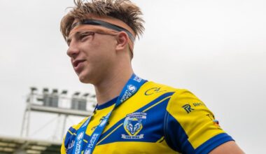 Ewan Irwin commits long-term future to Warrington Wolves