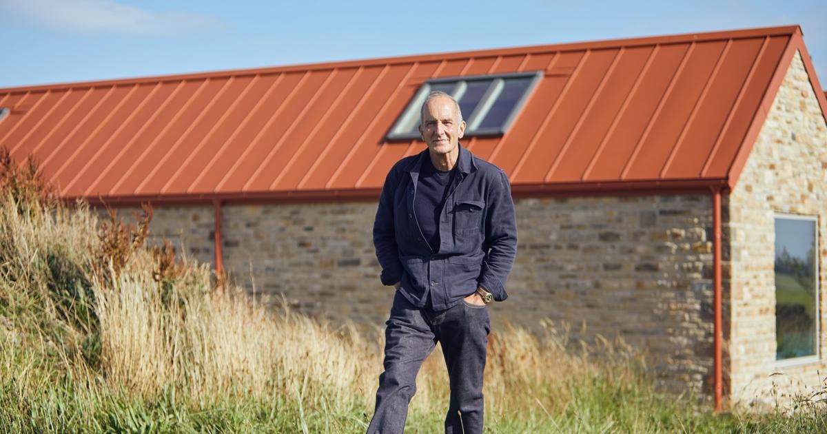 Grand Designs revisits ultra-modern floating timber home