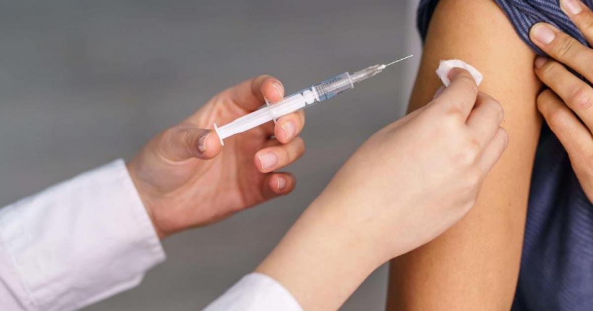 NHS urges people with flu symptoms to not attend A&E