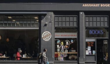 Scottish bookshops warn they are at risk of 'serious harm'