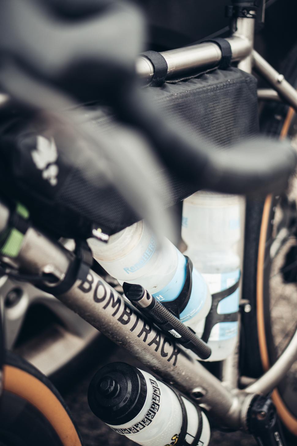 2025 Sofiane Sehili Bombtrack 