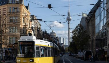 German industrial output falls in Q3, experts warn sector remains weak-Xinhua