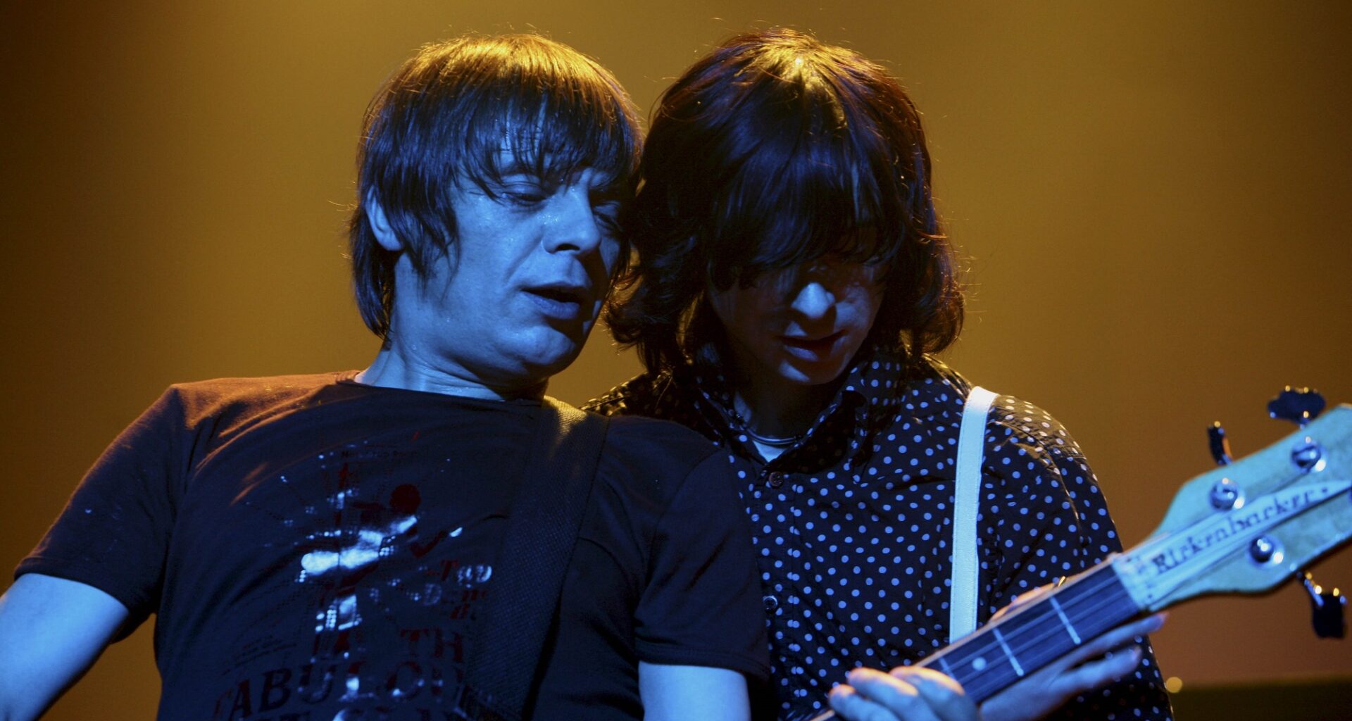 Primal Scream pay tribute to late bassist Mani at Manchester Warehouse Project gig