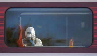 Heroic rail worker ‘saved people’s lives’ during train knife rampage - London Evening Standard