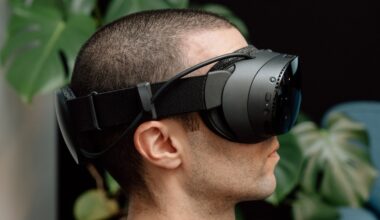 The Steam Frame has two speakers on each side of your face for vibration cancellation