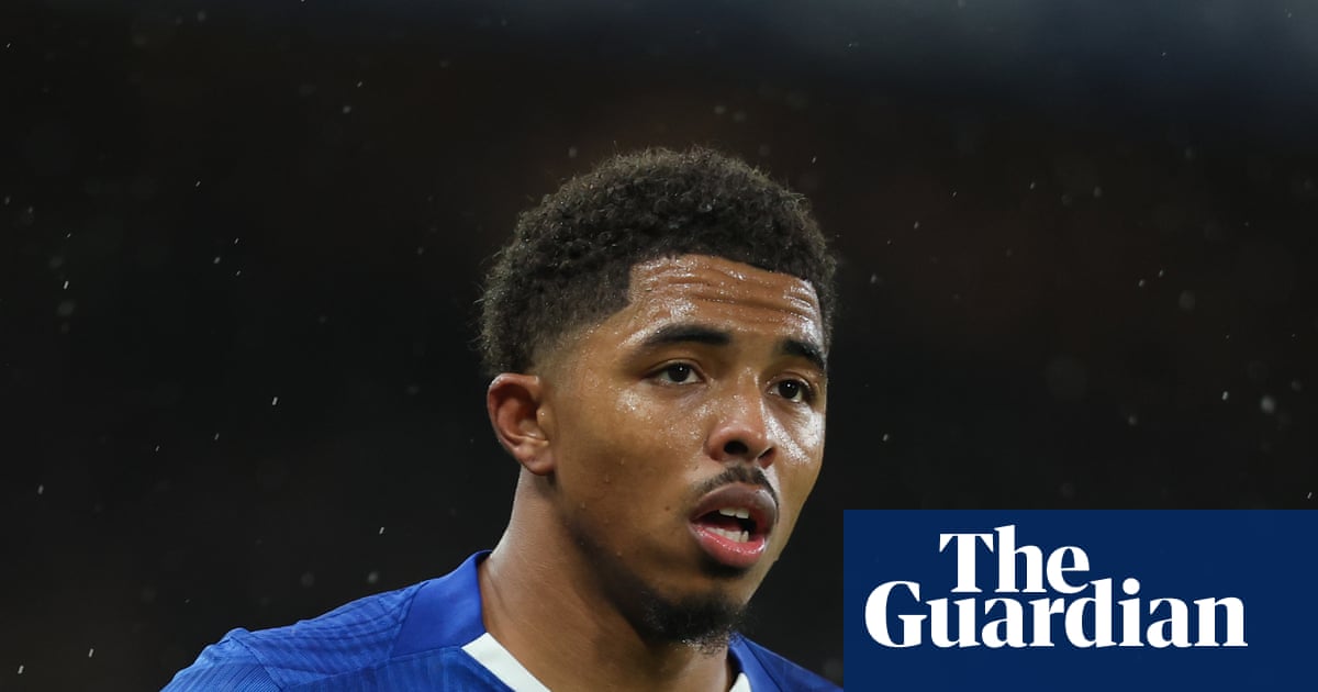 Chelsea defender Wesley Fofana gets driving ban for speeding on hard shoulder | Road safety