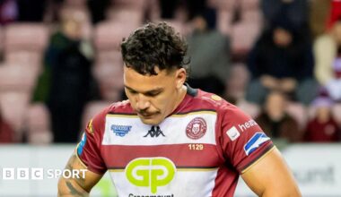 Troy Deeney and Moises Caicedo