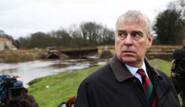 Met investigates Andrew’s ex-close protection officers over Giuffre