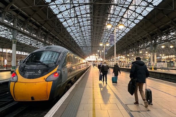 Trains between Manchester and London have been suspended this morning