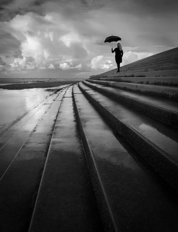 Image from Gary Williamson's photography collection Through Their Lens