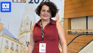 Gaming addiction treatment pioneer, botanist honoured at WA Australian of the Year awards