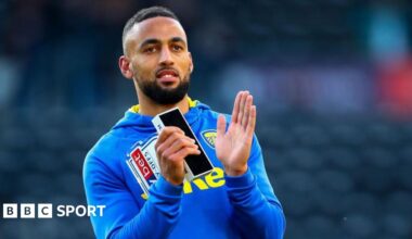 Kemar Roofe applauds during his time with Leeds United
