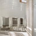 Vedalia Salon / Nysa - Image 2 of 19