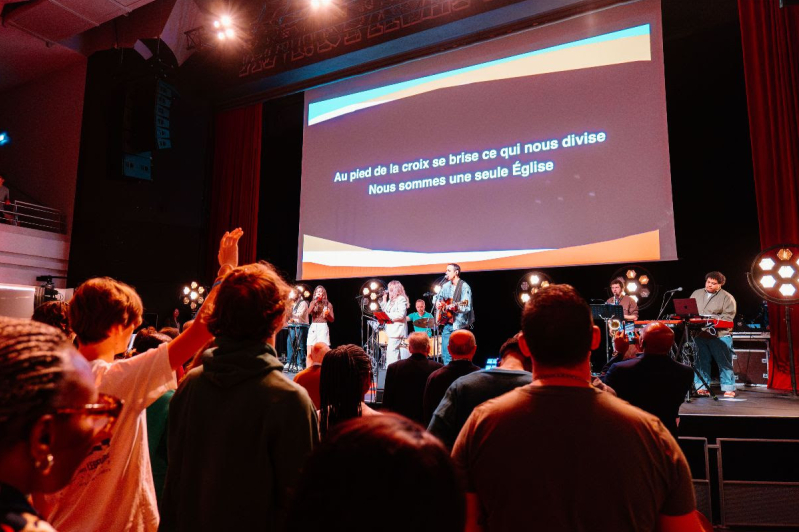 CNEF organizes mass worship celebration event with 500 evangelical churches in France