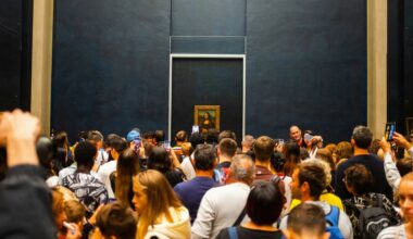 Louvre to raise ticket prices by 45% for most non-EU visitors - The Art Newspaper