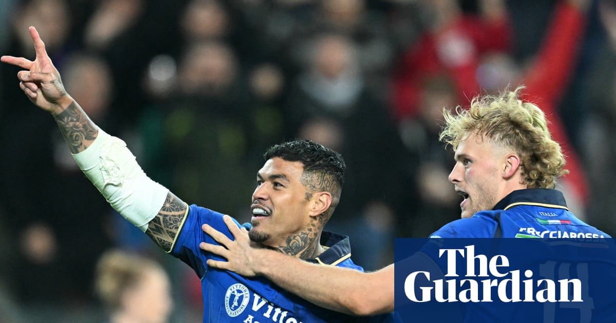 Louis Lynagh inspires dramatic Italy win to ramp up Australia misery | Rugby union