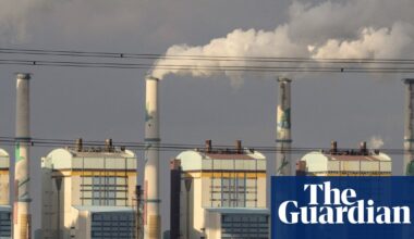 Cop30: dozens of countries threaten to block resolution unless it contains roadmap to fossil fuel phase-out | Cop30