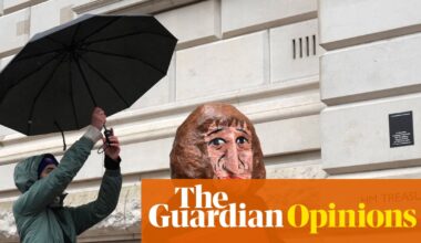 Rachel Reeves is studiously ignoring the cause of Britain’s woes: the Brexit-shaped hole in the roof | Jonathan Freedland