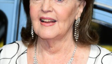 Shirley Valentine actress Pauline Collins dies aged 85 - London Evening Standard