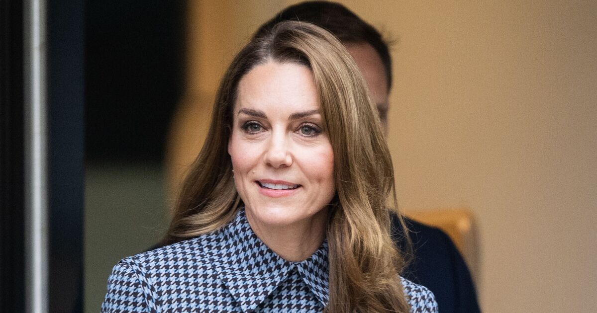 Kate Middleton 'clashing with major royal' over Prince Harry dilemma - Celebrity News - Entertainment