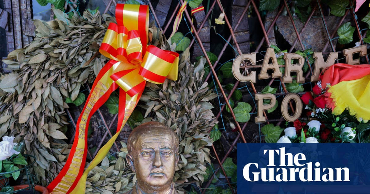 ‘Dangerous nostalgia’: did Spain’s ‘pact of forgetting’ after Franco leave new generation open to far right? | Spain