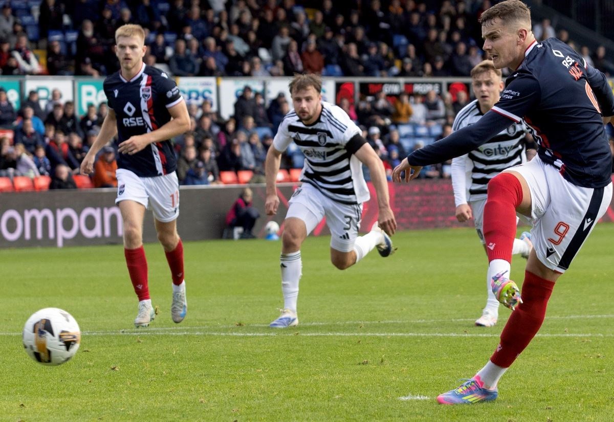Ross County clash with Queen’s Park in Glasgow is postponed 15 minutes before kick-off