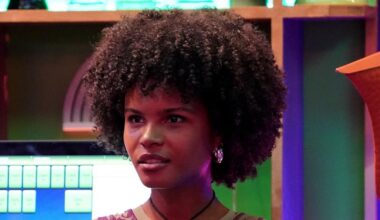 Mysterious Jasmine commits crime as she targets EastEnders local | Soaps