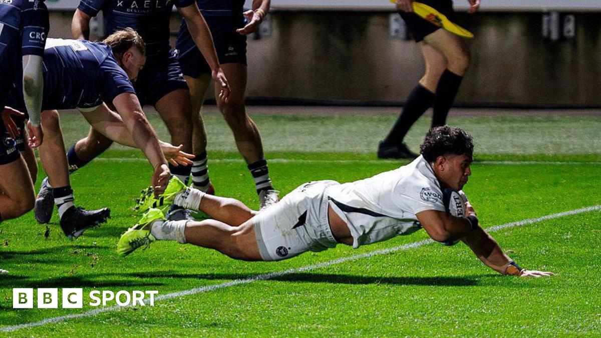 Kepueli Tuipulotu diving over the try line