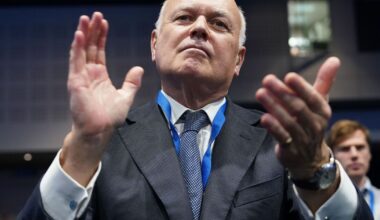 Billions of UK taxpayer cash handed to EU after Brexit 'like cash to a junkie' | UK | News