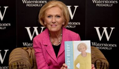 Mary Berry's 3 food rules to stay healthy at 90 - not superfood