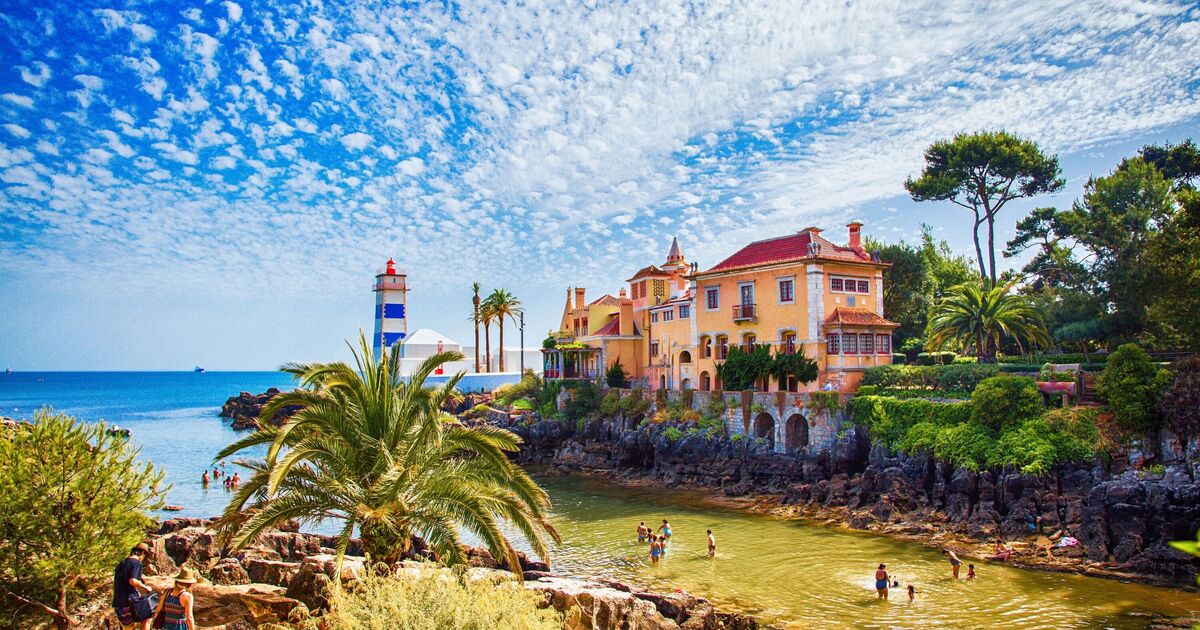 Simon Calder recommends walkable town that's perfect for pensioners | Europe | Travel