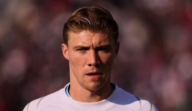 Man Utd transfer 'mistake' prompts crisis talks after boss complains | Football | Sport