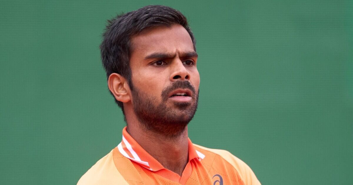 Tennis No.1 could be blocked from playing Australian Open as he pleads for help | Tennis | Sport