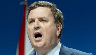 Labour's complacency is costing Britain its jobs and its confidence, w | Politics | News