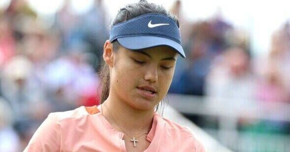 Emma Raducanu's relationship with 'pushy parents' who are rarely seen at matches | Tennis | Sport
