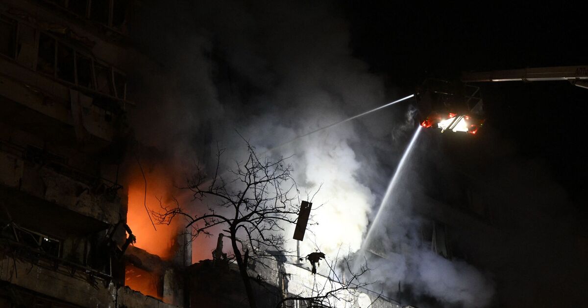 WW3 fears explode as NATO country sends out ‘take shelter’ alert over huge Russian attack | World | News