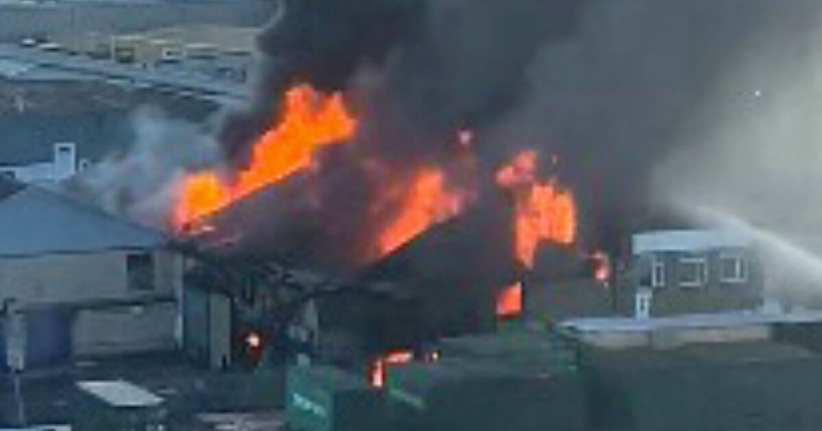 Southall fire LIVE: Firefighters swarm road as huge blaze seen from miles erupts | UK | News