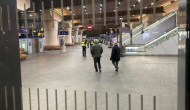 London Bridge station evacuated due to 'police incident'