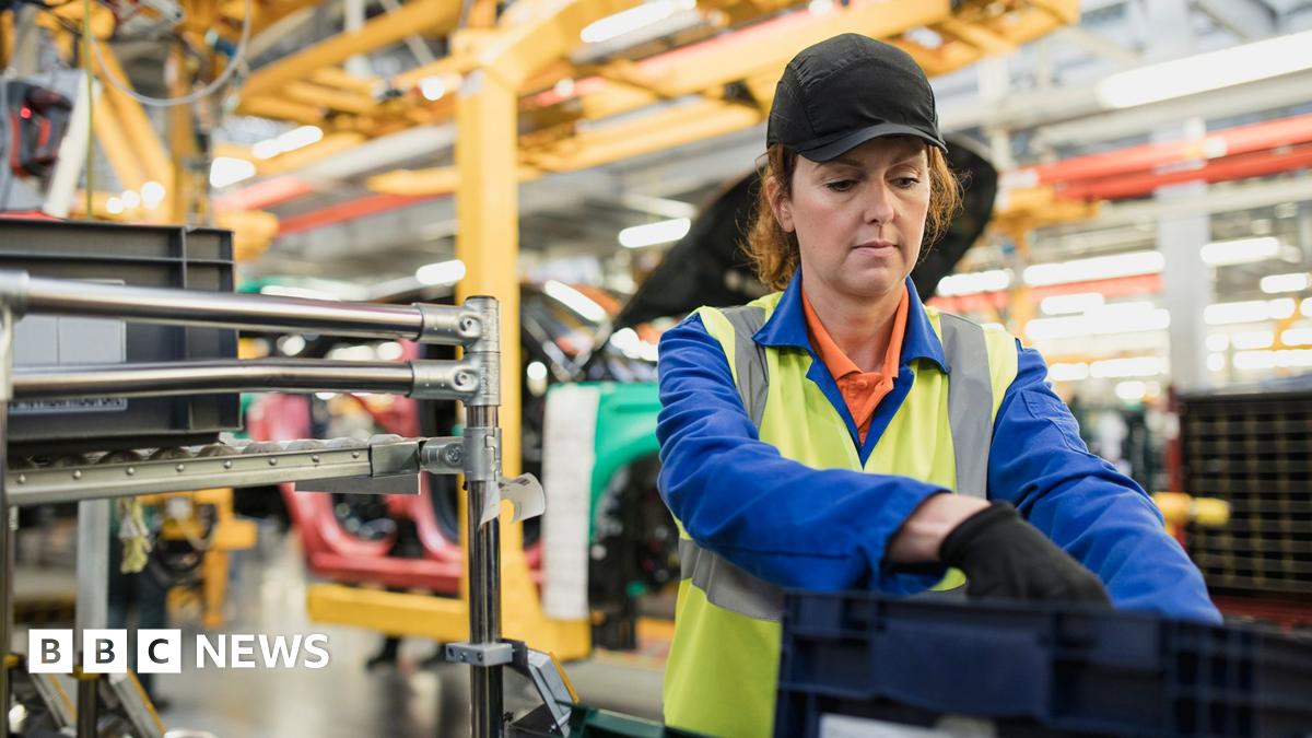 UK economic growth slows to 0.1% in final figures before Budget - follow live