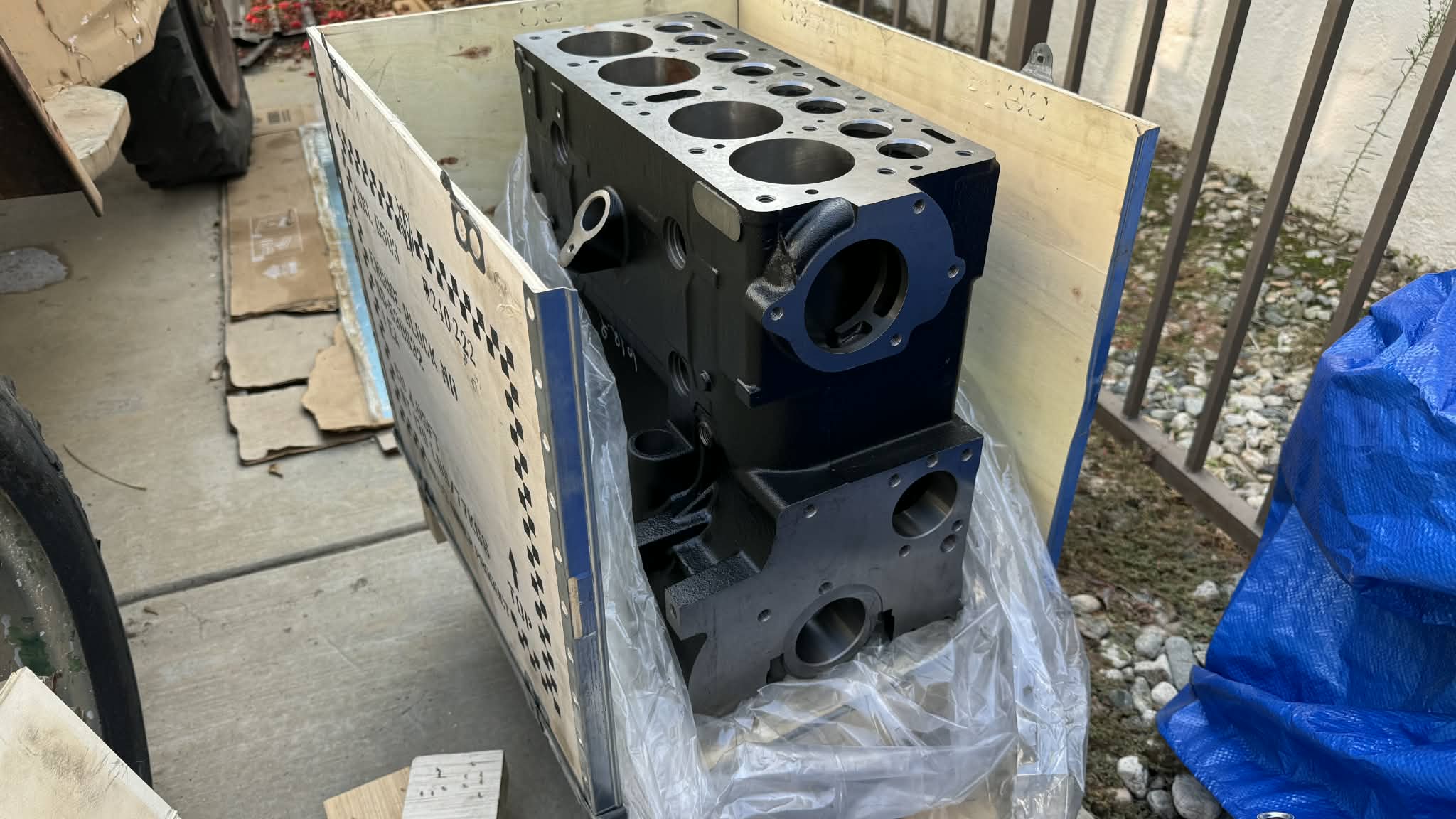 79220097 Cf79 46a2 8c39 956665b4b63d