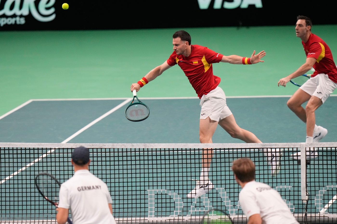 Granollers and Martínez helps Spain stun Germany to reach Davis Cup final | iNFOnews.ca