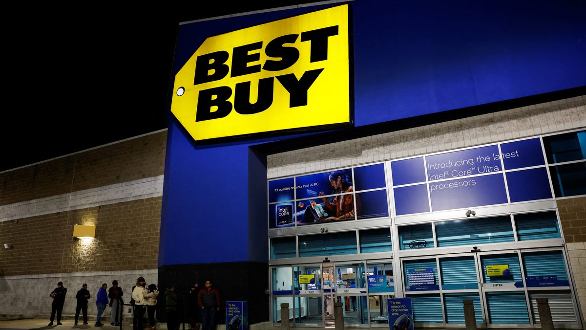 See Black Friday store hours Best Buy, JCPenney, Kohl's, more