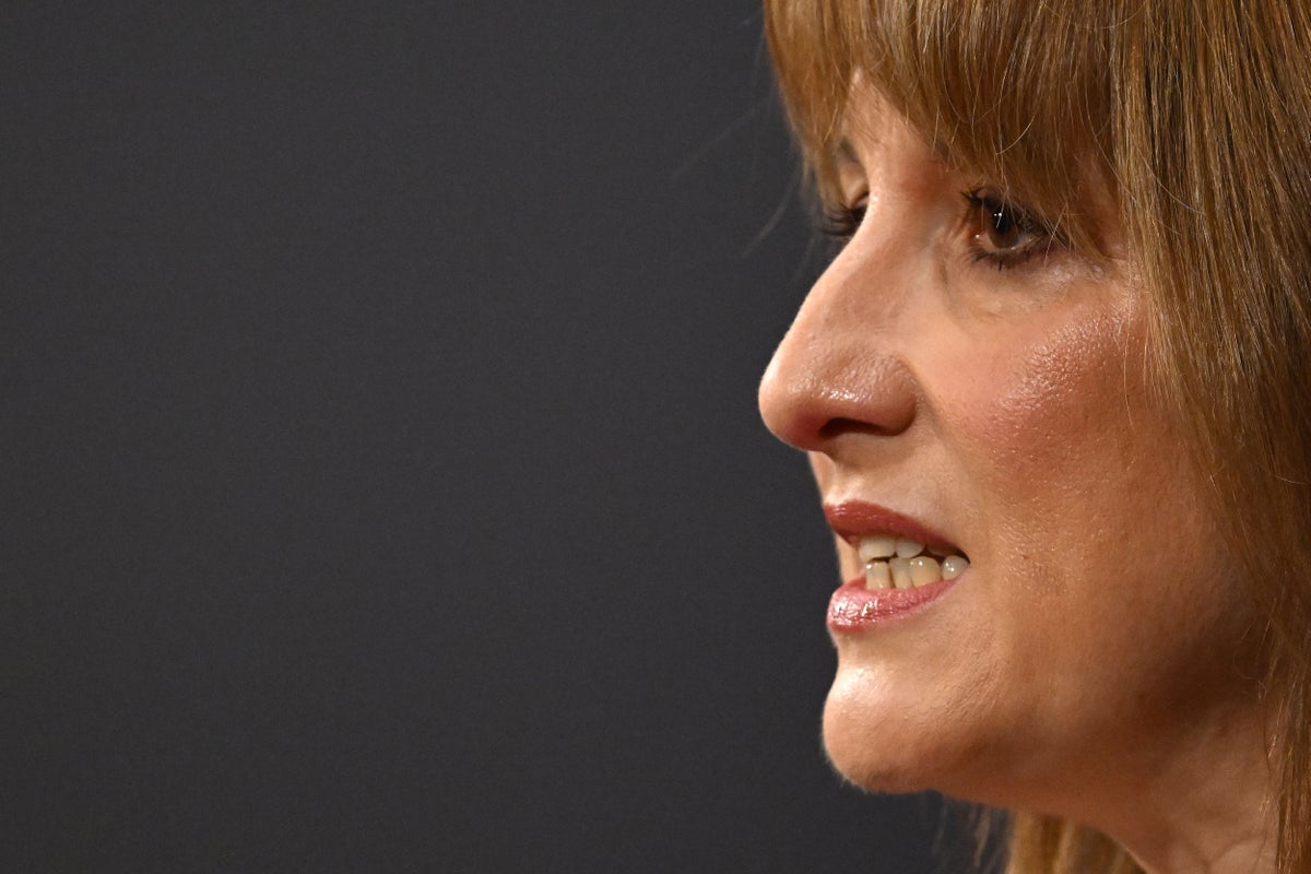 Workers’ pensions expected to soak up costs if Reeves taxes salary sacrifice schemes