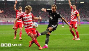 Kane rescues Bayern but record-winning run is over