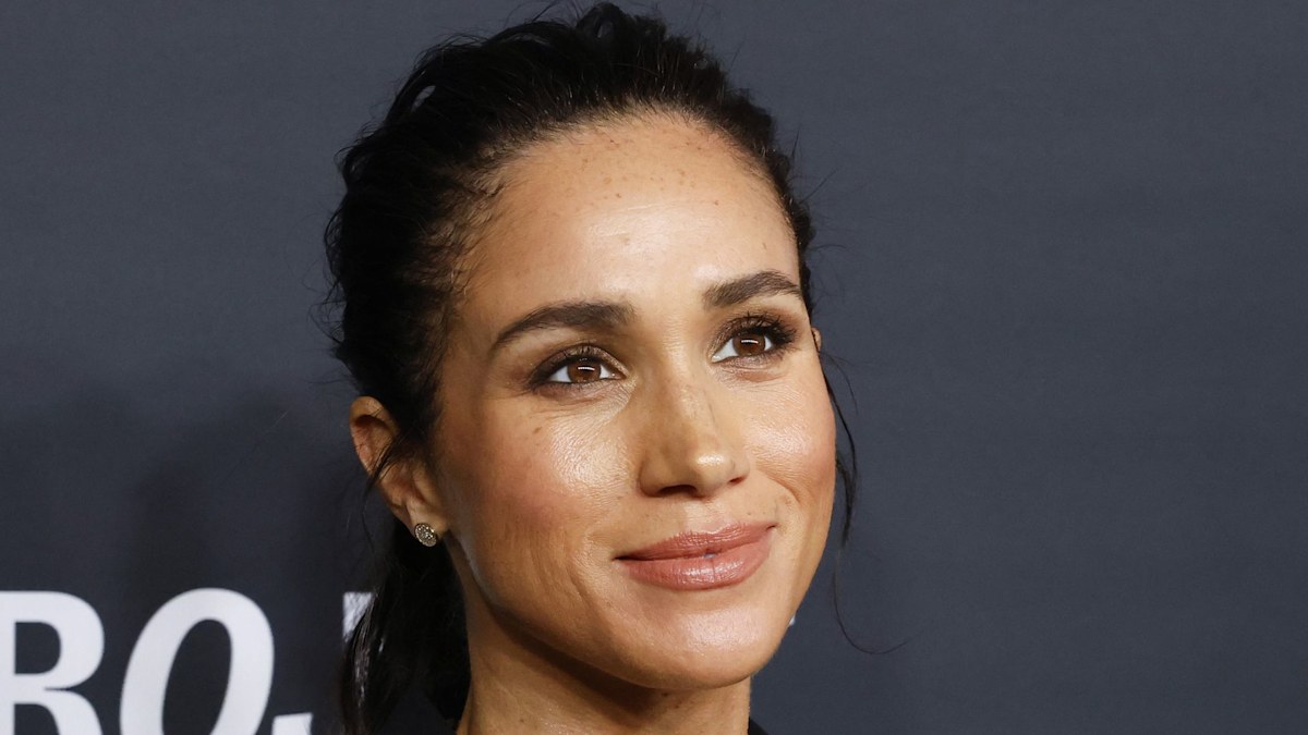 Meghan Markle deletes photo amid royal family drama